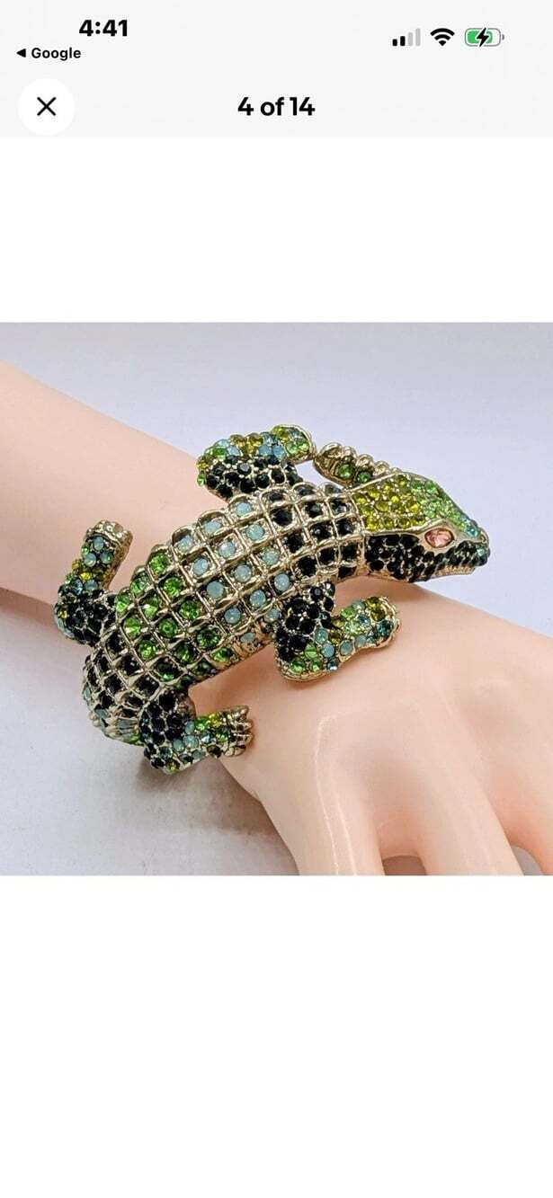 Betsey Johnson Calipso Alligator Hinged Cuff Statement Bracelet 7" Gold Tone